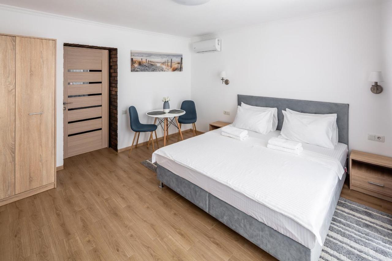 Alfa Apartments Staroevrejska 18 利沃夫 外观 照片