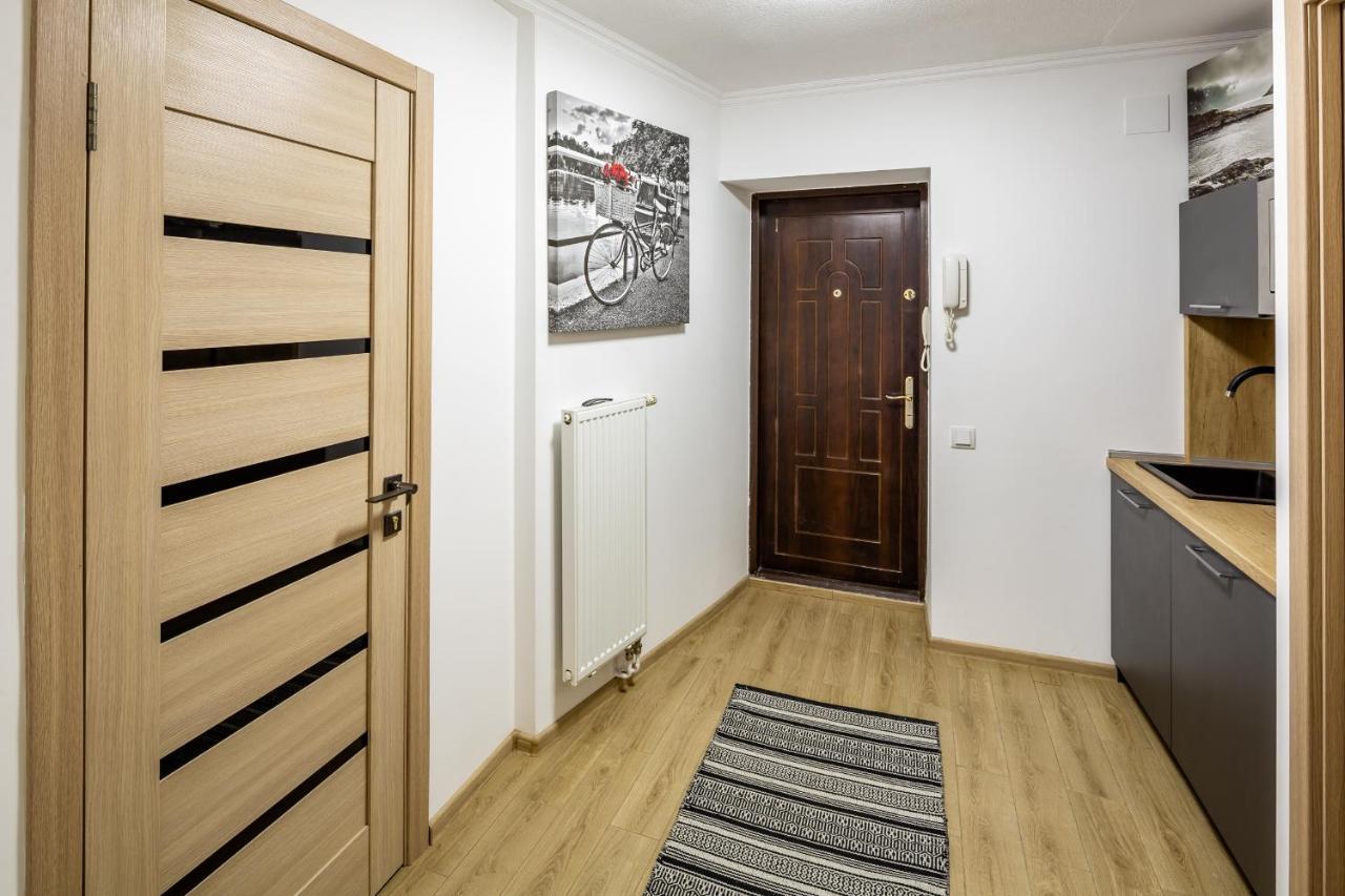 Alfa Apartments Staroevrejska 18 利沃夫 外观 照片